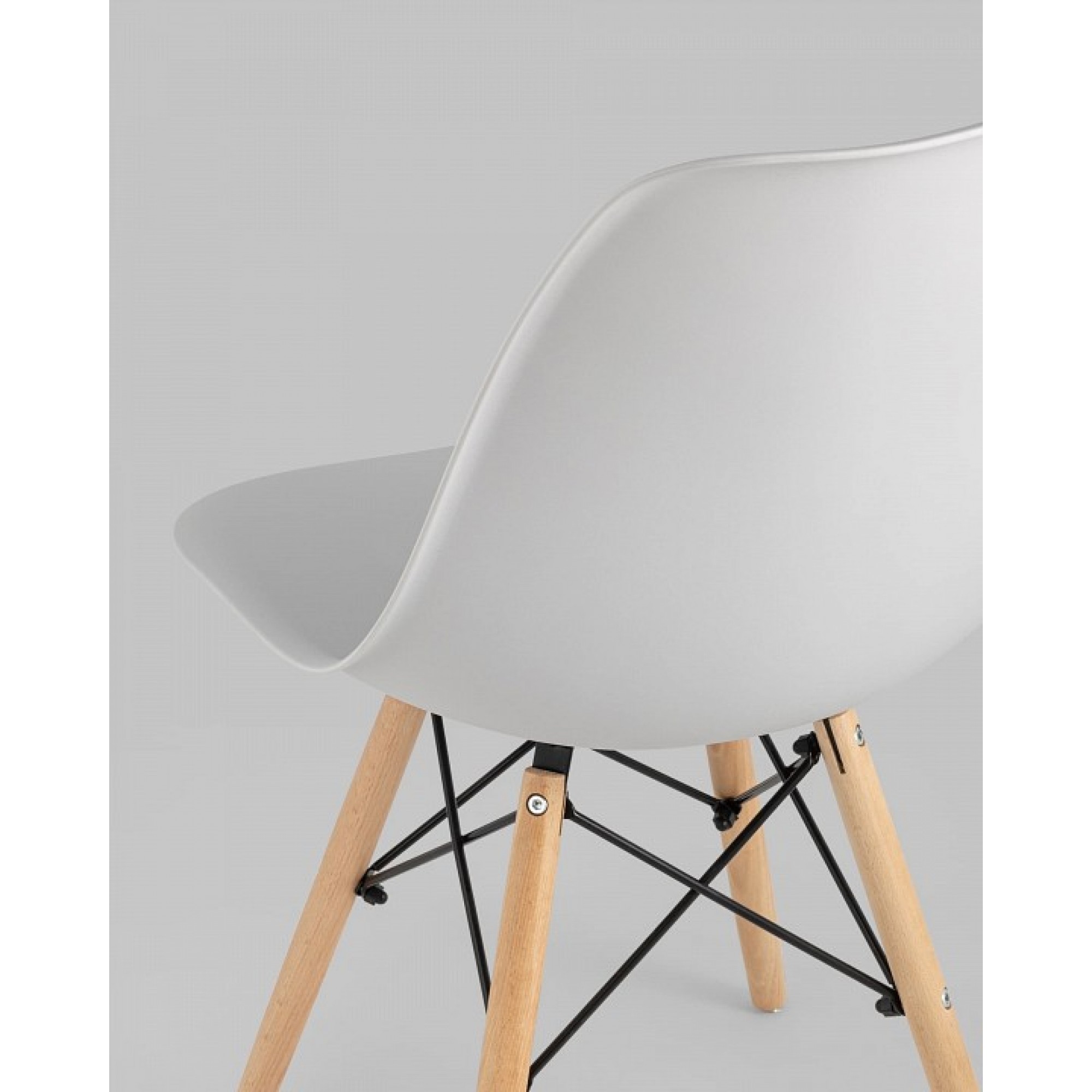 Стул Eames    SGR_Y801-light-grey